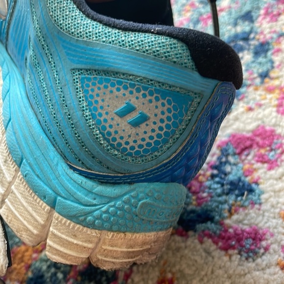 Brooks MOGO Glycerin 11 - Picture 8 of 14